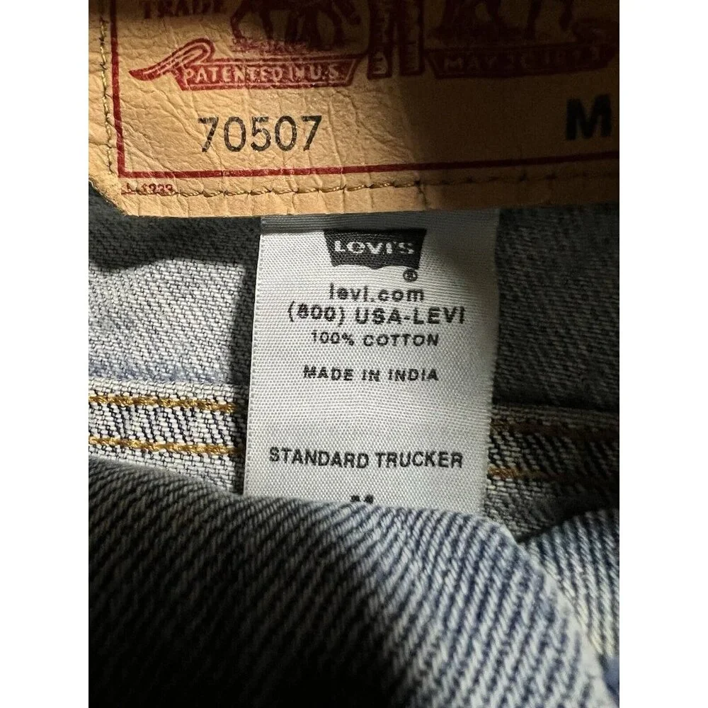 Vintage LEVIS 507 Denim Jacket Mens M Blue‎ Faded Distressed Button Adult.